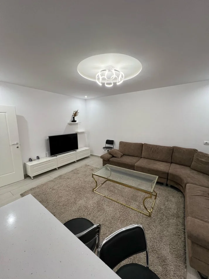 Tirane, shitet apartament 2+1 Kati 3, 83 m² 158.000 € (Rruga e Kavajes)