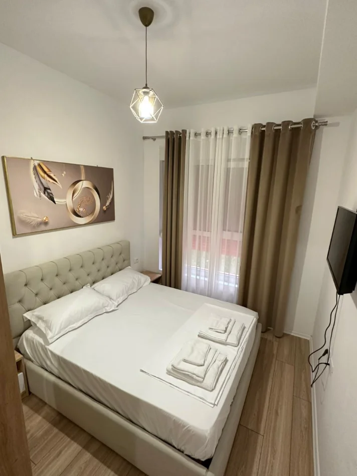 Tirane, shitet apartament 1+1+Ballkon Kati 2, 41 m² 82.000 € (Ali Demi)