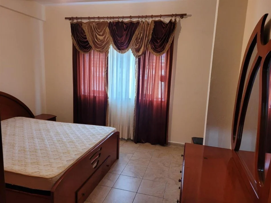 Tirane, shitet apartament 2+1 Kati 2, 77 m² 140.000 € (21 Dhjetori)