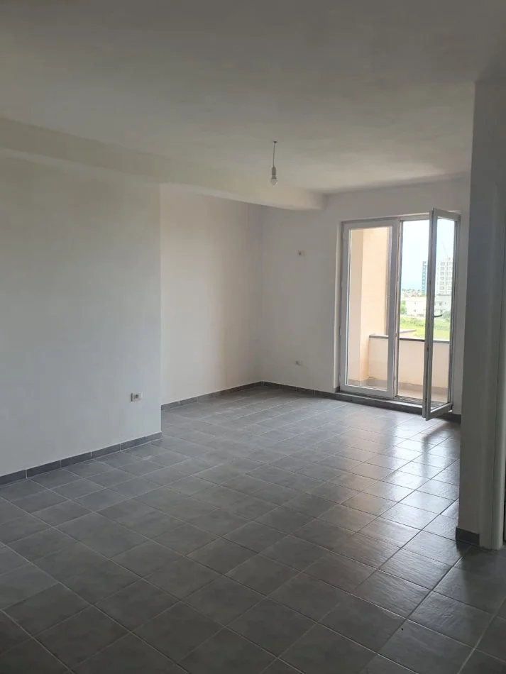 Durres, shitet apartament 1+1+Ballkon Kati 4, 50 m² 60.000 € (ne Qeret Durres)