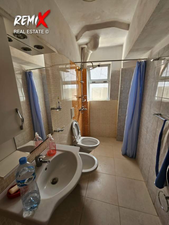 Durres, shitet apartament Kati 3, 70 m² 65.000 Euro