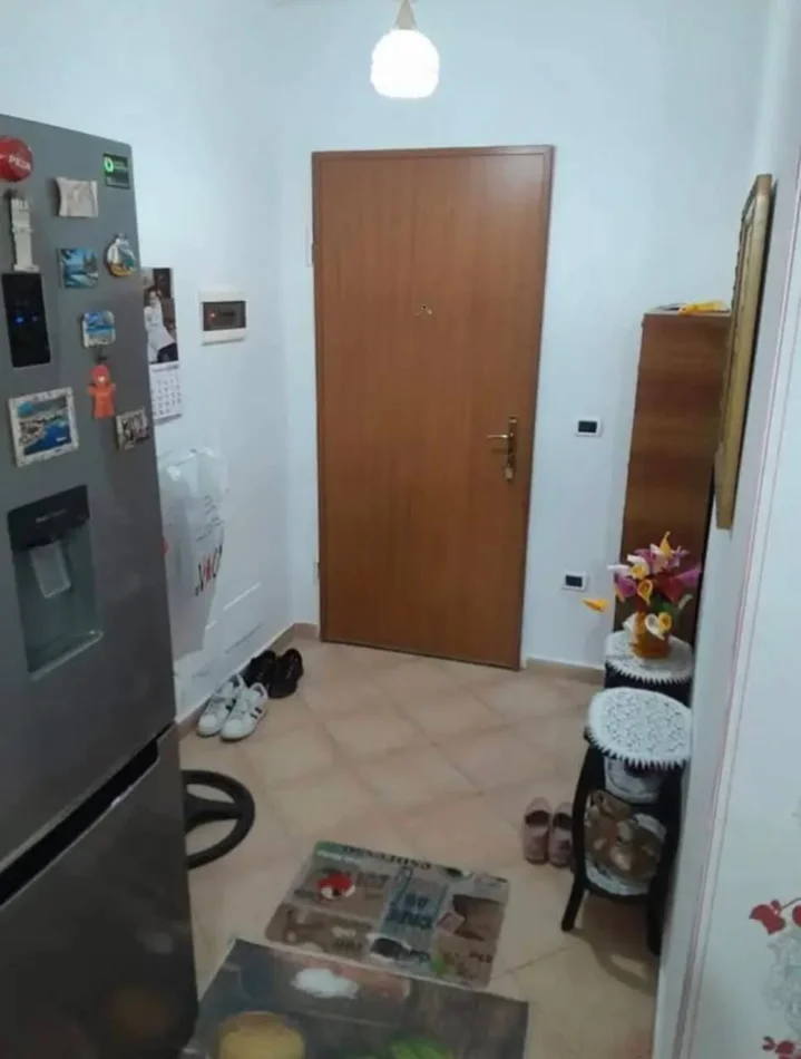 Tirane, shitet apartament 1+1 Kati 4, 58 m² 97.000 € (Astir , rruga Sokrat Miho)