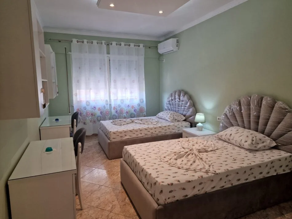 Tirane, jepet me qera apartament 2+1+Ballkon Kati 6, 110 m² 800 € (rruga Don Bosko)