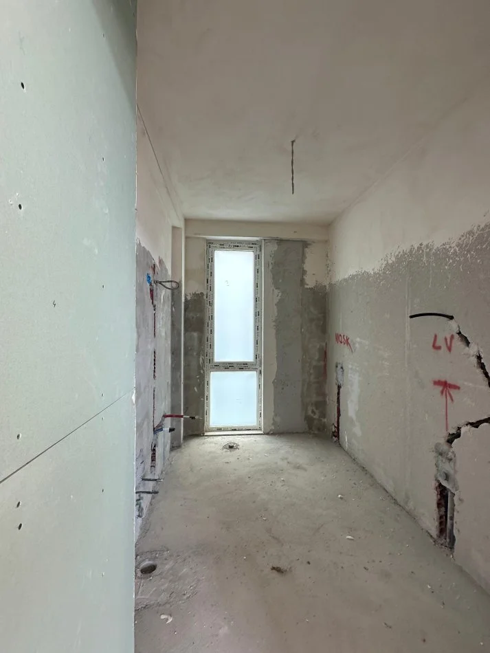 shitet Vile 3+1+Ballkon Kati 0, 250 m² 420.000 € (Liqeni i Farkes)