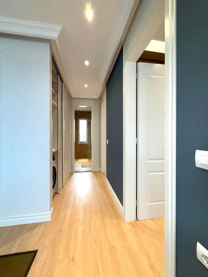 Durres, shitet apartament 3+1 , 133 m² (Gjiri Lalzit)