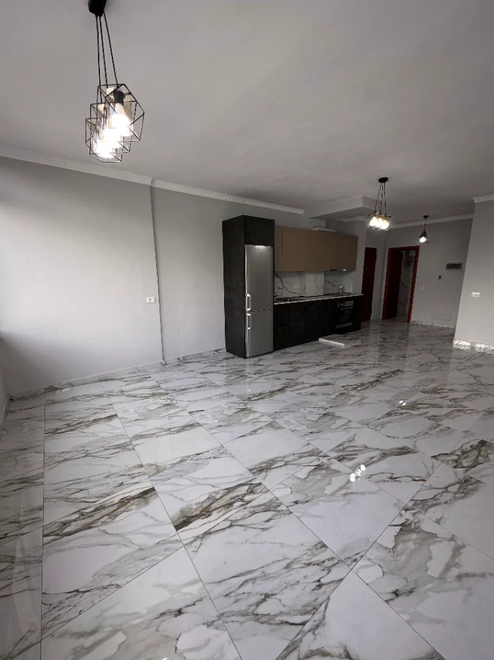 Tirane, shitet apartament 2+1+Ballkon Kati 7, 100 m² 145.000 € 