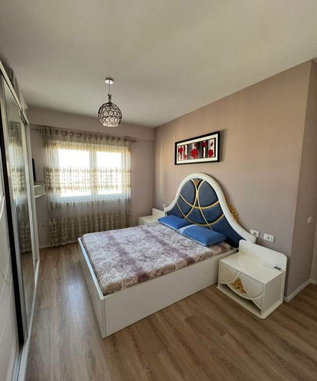 Tirane, jepet me qera apartament 3+1+BLK Kati 9, 121 m² 600 Euro (Rruga Don Bosko)