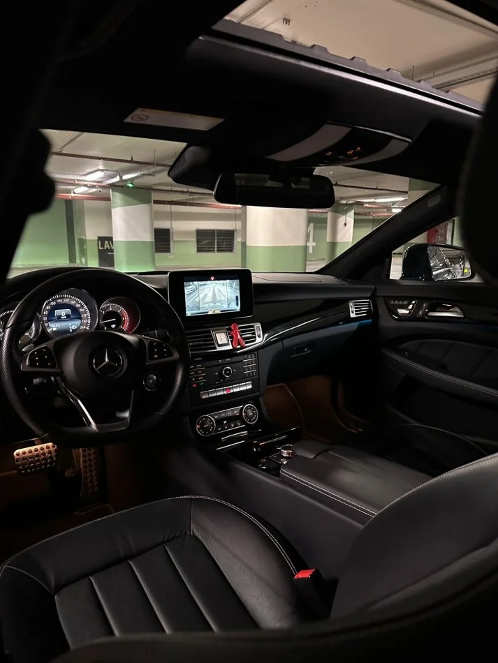 Tirane, shes makine Nafte, blu e errët automatik Klima 21.500 €