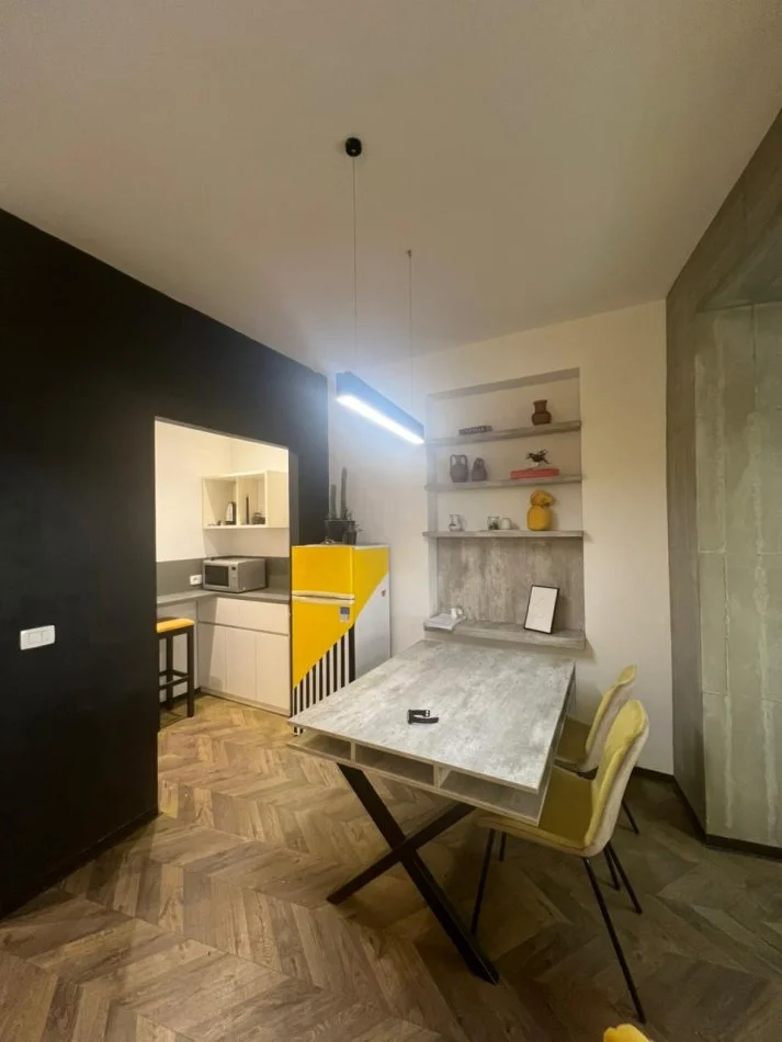 Tirane, jepet me qera apartament 1+1 Kati 2, 1 m² 550 € 