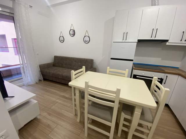 Tirane, jap me qera apartament 1+1+BLK Kati 5, 50 m² 300 Euro (Pasho hysa)