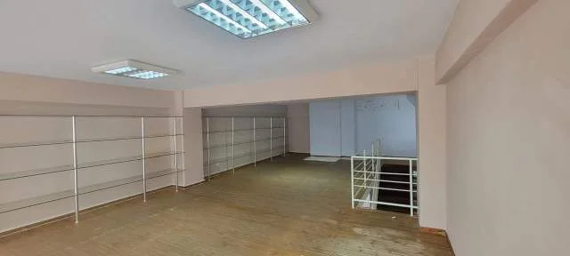 Tirane, ofert 126 m² 1.000 Euro