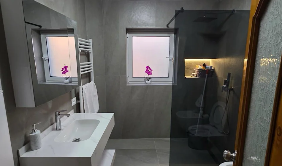 Tirane, shitet apartament 3+1 Kati 2, 110 m² 225.000 € 