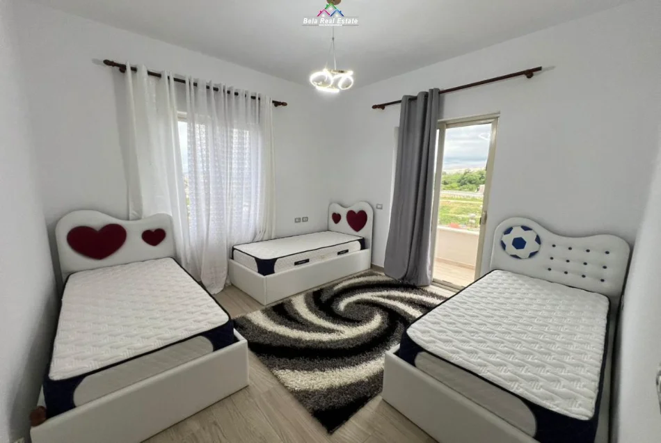 Tirane, jepet me qera Vile 3+1+Ballkon , 100 m² 680 € (shkoze)