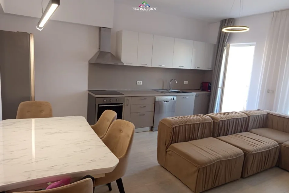 Tirane, jepet me qera apartament 2+1 Kati 3, 80 m² 680 € (dritan hoxha)