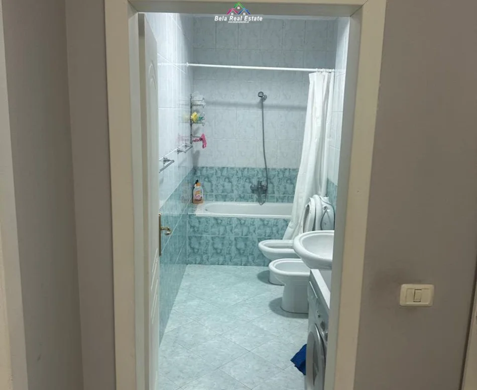 Tirane, jepet me qera apartament 1+1+Ballkon Kati 6, 70 m² 750 € (rruga e elbasanit)