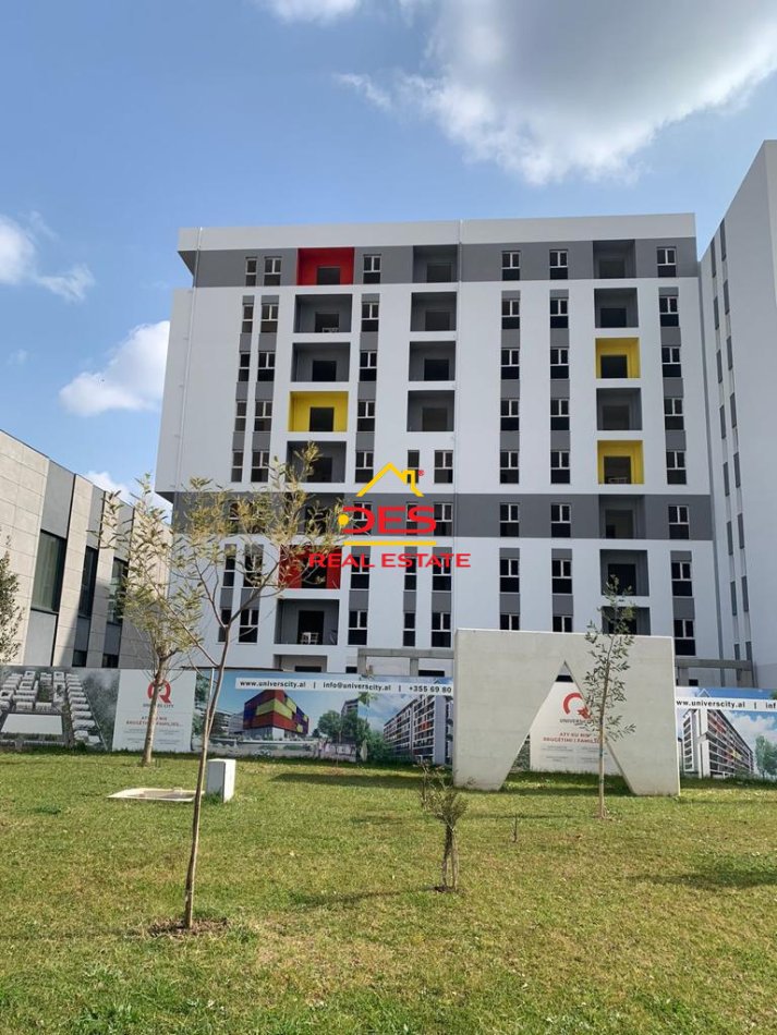 Tirane, shitet apartament 3+1+Ballkon Kati 4, 119 m² 107,700 € (univers city)