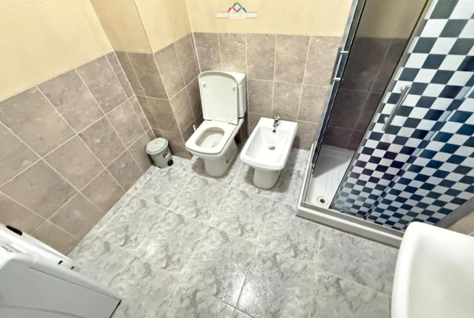 Tirane, jepet me qera apartament 2+1 Kati 5, 97 m² 500 € (erzen lita)