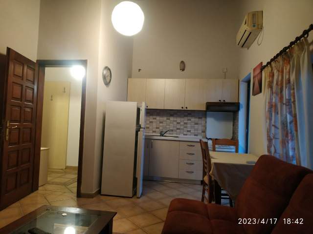 Tirane, jepet me qera apartament 1+1+BLK Kati 2, 60 m² 32.000 Leke (Stavri themeli)