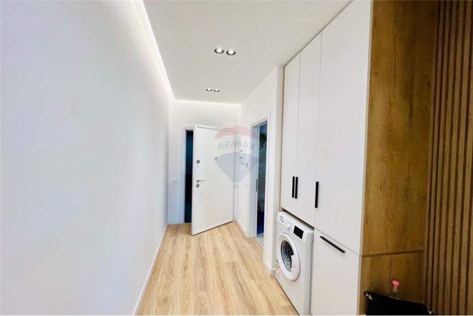 Jepet me qira apartament 1+1 te Farmacia 10