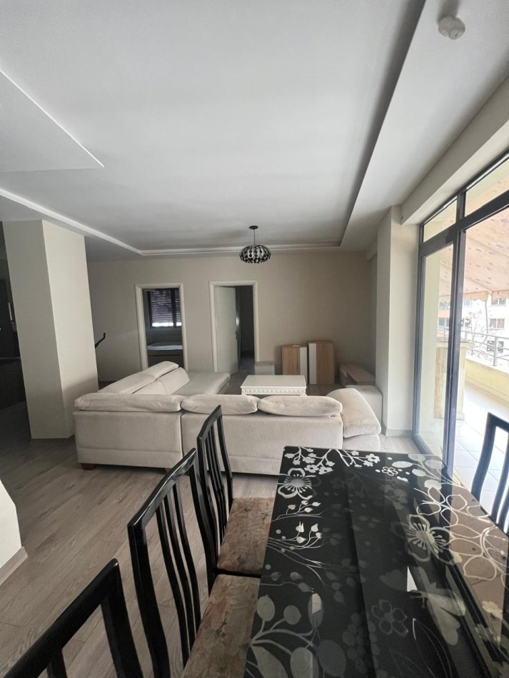 Tirane, shitet apartament 2+1+Ballkon Kati 6, 112 m² 135.000 € (ASTIR)