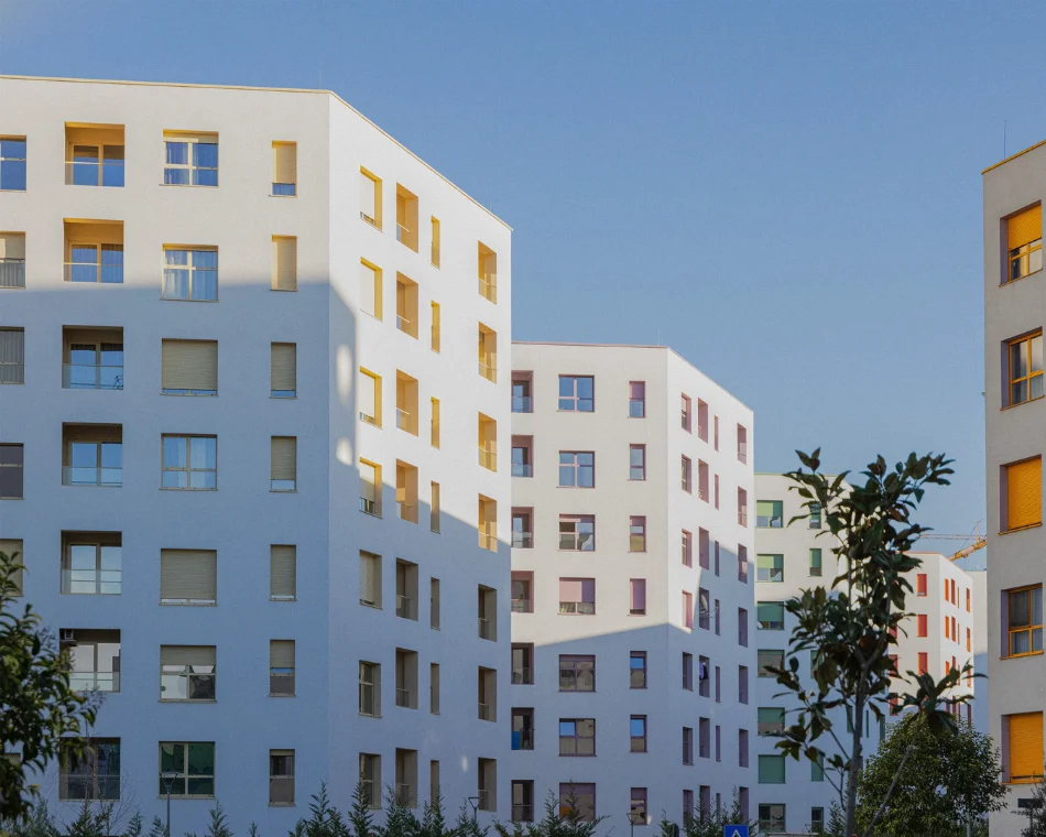 Tirane, shitet apartament 1+1+Ballkon , 59 m² 86.420 € (KOMPLEKSI KADIU, ALI DEMI)