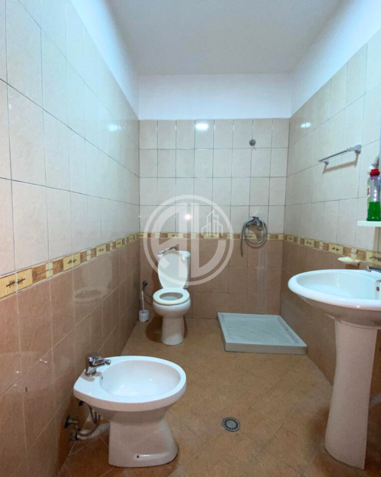 Durres, shitet 1+1 Kati 7, 