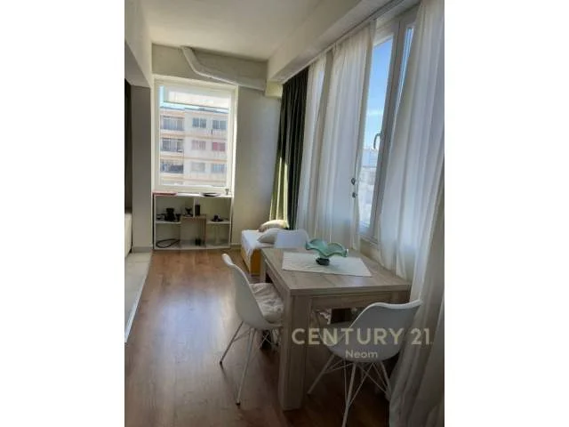 Tirane, shitet apartament 2+1+BLK Kati 8, 80 m² 95.000 Euro (Astiri)