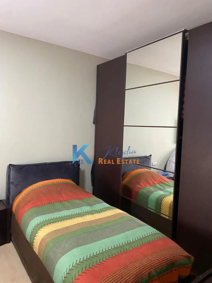 Tirane, jepet me qera apartament 2+1+Ballkon Kati 3, 90 m² 600 € (Don Bosko)