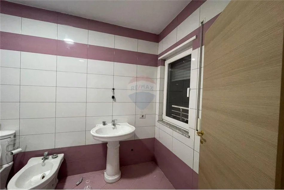 Tirane, shitet apartament 3+1 Kati 6, 143 m² 235,000 € (Don Bosko - Gener II)