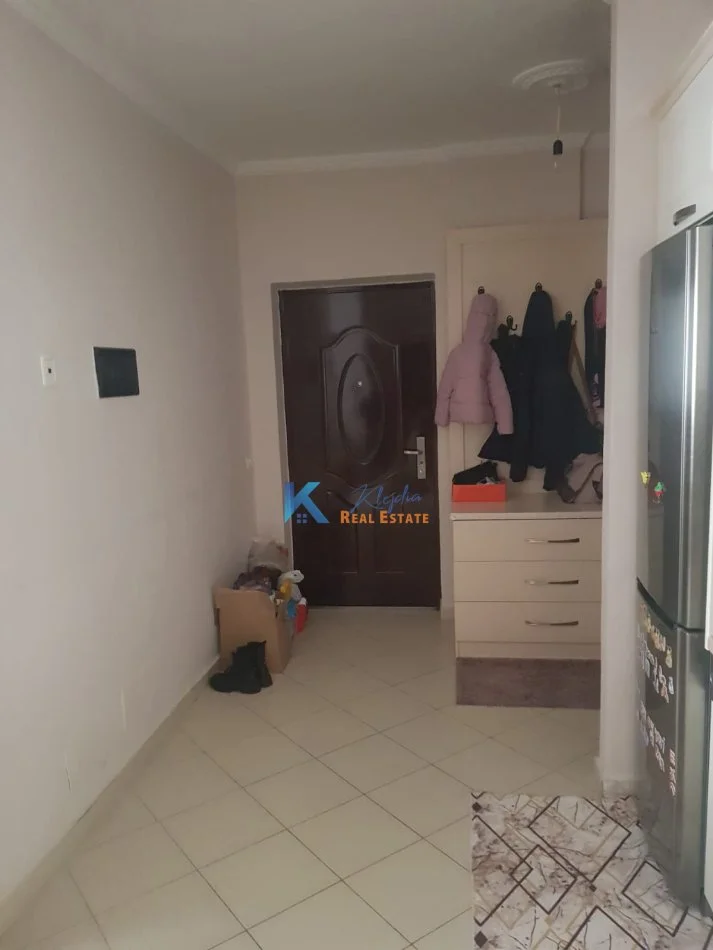 Tirane, jepet me qera apartament 2+1 Kati 4, 90 m² (Misto Mame, afer Hotel 7777)