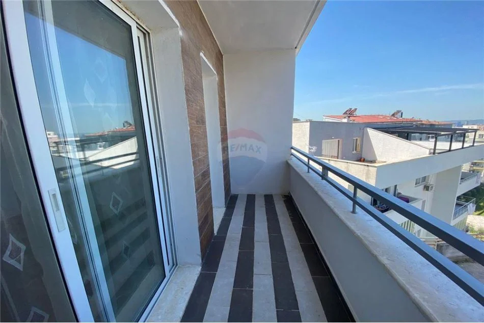 Tirane, shitet apartament 1+1 Kati 2, 60 m² 76.000 € (Rruga e Dajtit - Fresku)