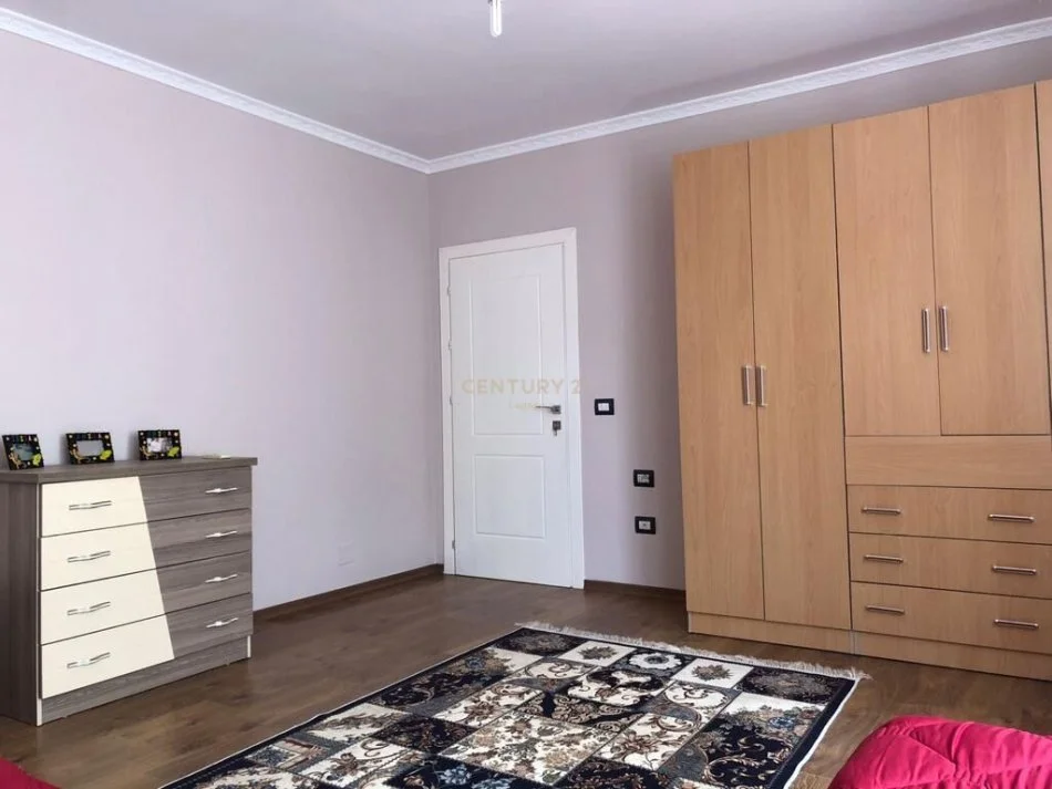 Tirane, shitet apartament 2+1 Kati 5, 125 m² 150.000 € 