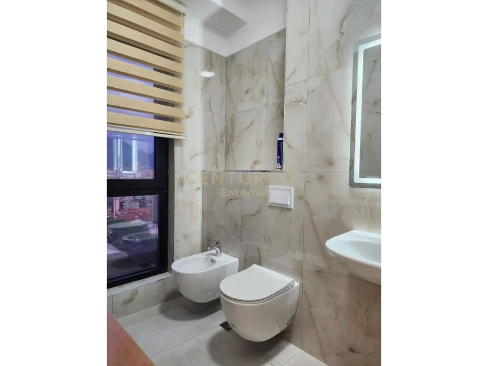 Tirane, shitet apartament 2+1 Kati 15, 120 m² 