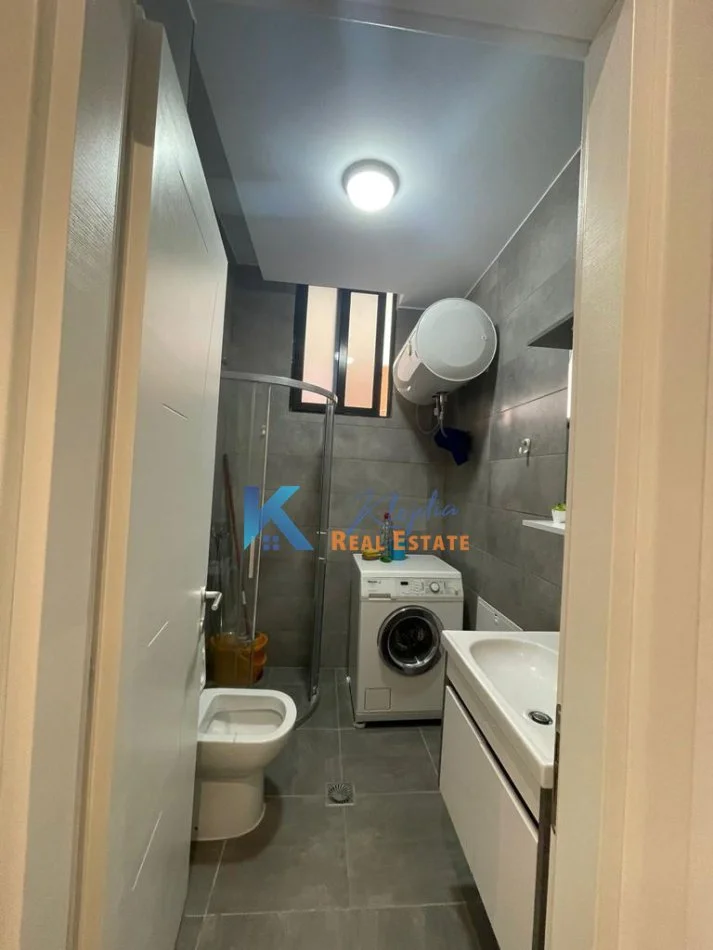 Tirane, shitet apartament 2+1 Kati 1, 175 m² (Kodra e Diellit, mbi Kristal Center)