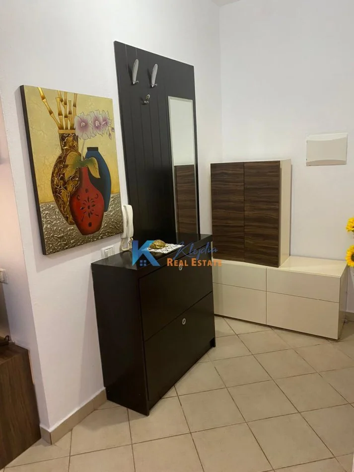 Tirane, jap me qera apartament 1+1+Ballkon Kati 1, 60 m² (Astir)