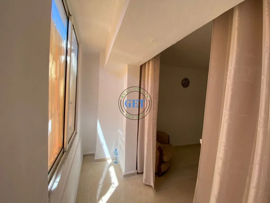 Durres, shitet apartament 1+1+Ballkon Kati 2, 100 m² 55.000 € (Cezma Ferres, Durres)