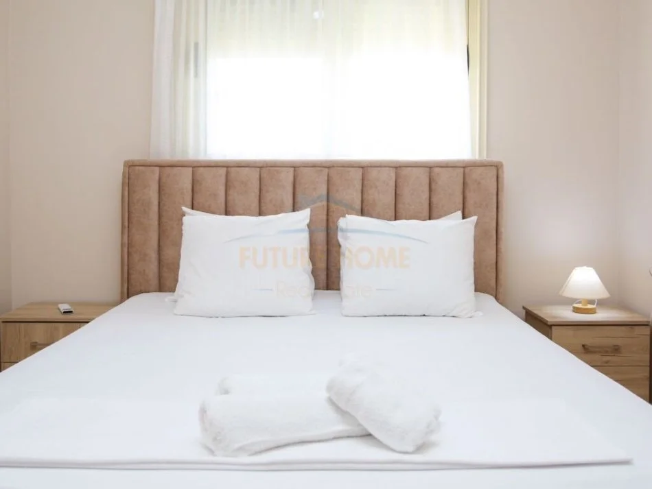 Vlore, jepet me qera apartament 1+1 Kati 6, 60 m² 300 € (Te Klinika Bakaj, Cole) RV44313