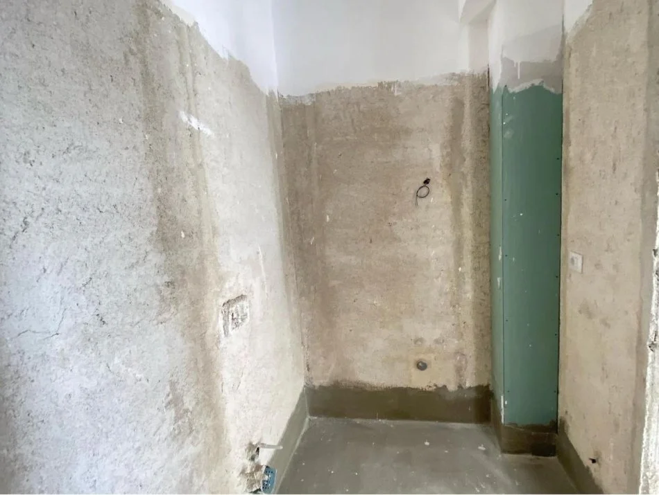 Tirane, shitet apartament 3+1+Ballkon Kati 1, 118 m² 155.000 € (29 nentori)