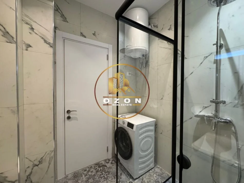 Tirane, jepet me qera apartament 1+1 Kati 3, 50 m² 650 € (Myslym Shyr)