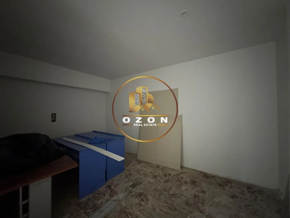 Tirane, shitet ambjent biznesi Kati -1, 50 m² (Bulevardi Gjergj Fishta, Ish Ekspozita)