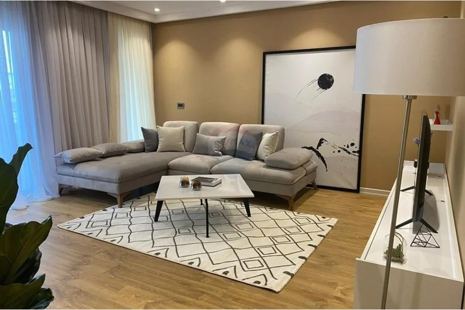 Tirane, jepet me qera apartament 2+1 Kati 8, 122 m² 1.500 € (Kompleksi Nobis)