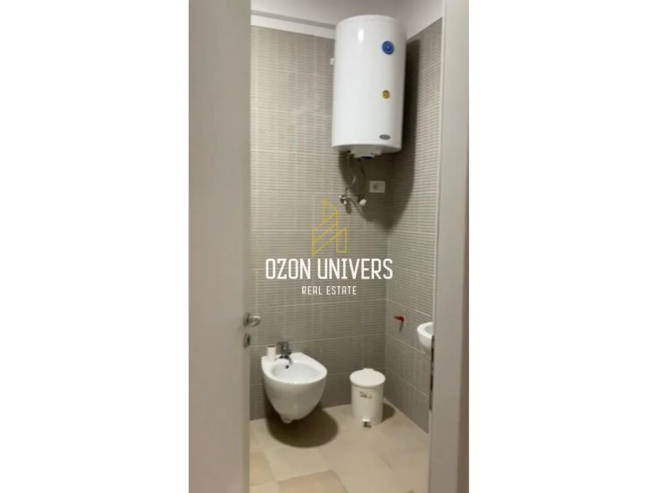 Tirane, shitet 3+1 Kati 5, 140 m² 260.000 € (Unaza E re)