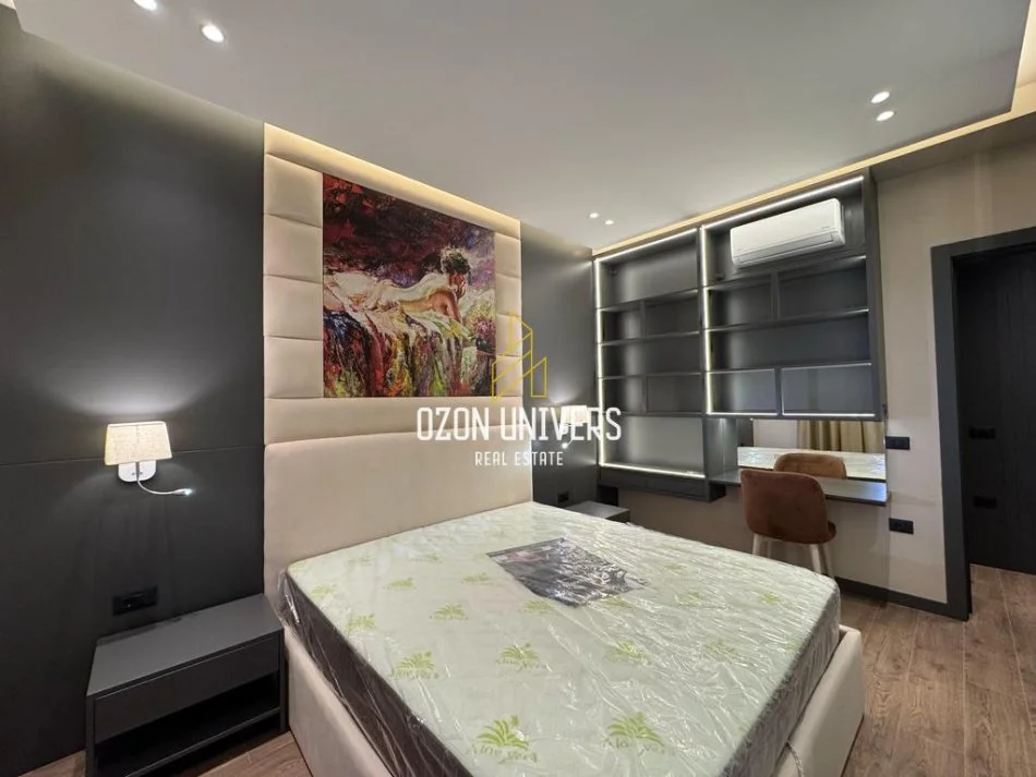 Tirane, jepet me qera apartament 1+1+Ballkon Kati 3, 74 m² 900€ (Kompleksi Delijorgji, Rruga e Kavajës)