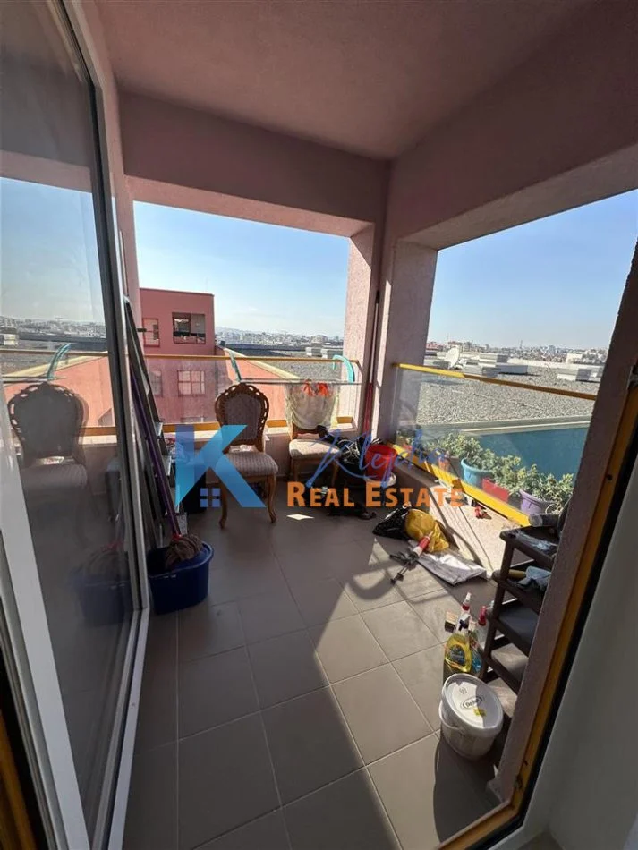 Tirane, jap me qera apartament 1+1+Ballkon Kati 8, 53 m² (Ali Dem, te kompleksi Mangalem)