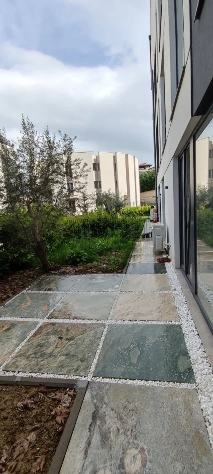 Tirane, jepet me qera apartament 1+1 Kati 0, 110 m² 1.500 € (Forest Residence)