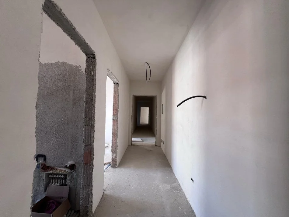 Tirane, shitet apartament 2+1 Kati 6, 143.000 € (UNIVERS CITY)