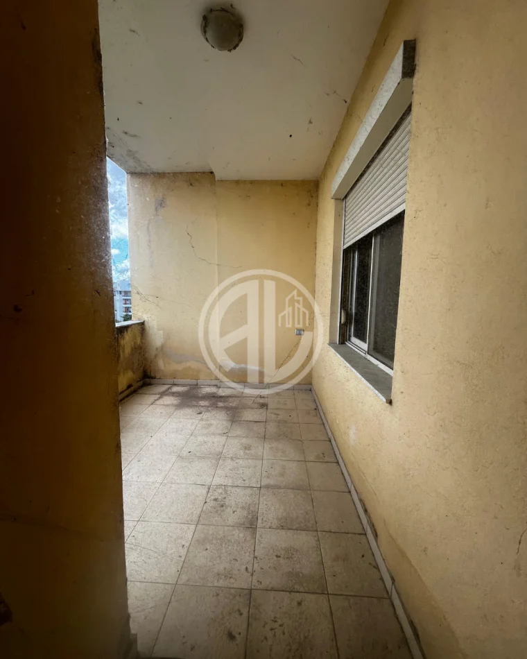 Durres, shitet 1+1+Ballkon Kati 5, 45.000 € 