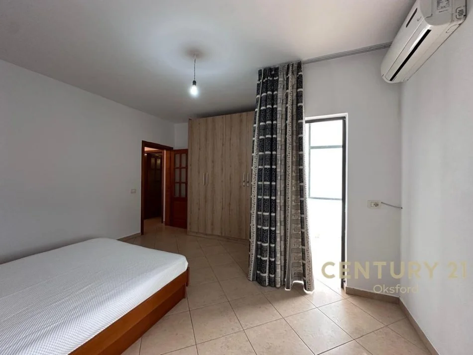 Tirane, jepet me qera apartament 1+1 Kati 5, 60 m² 500 € (Ferit Xhajko)