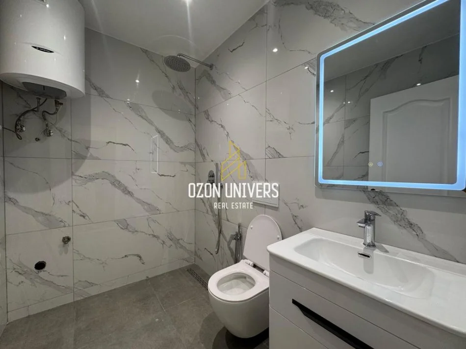 Tirane, shitet apartament 1+1+Ballkon Kati 5, 70 m² 165.000 € (Rruga Fortuzi, mbrapa shkollës Jeronim De Rada)