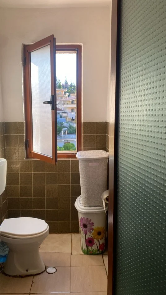 Tirane, shitet apartament 1+1 Kati 5, 60 m² 82.000 € (rr idriz dollaku)